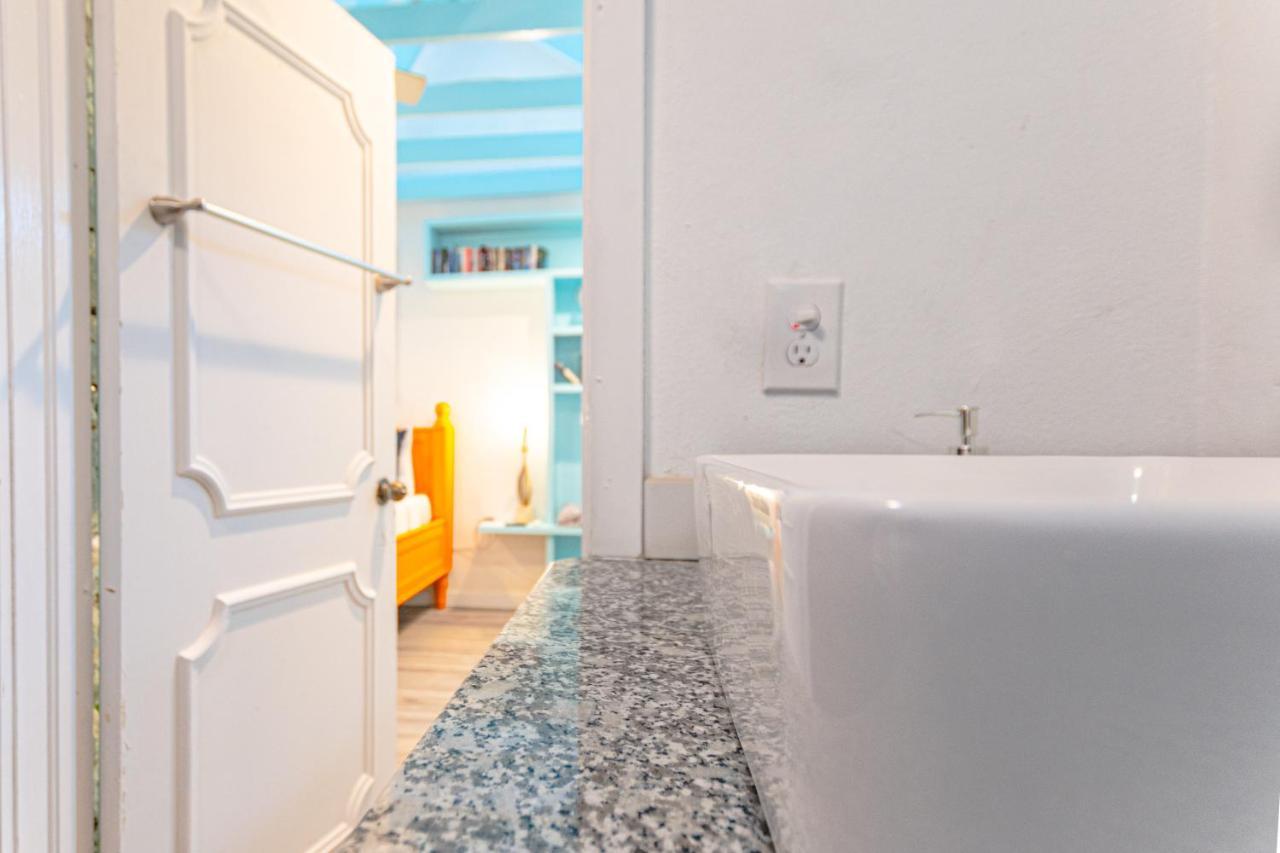 Studio Candy At Viking Hill - Love Beach Nasáu Exterior foto